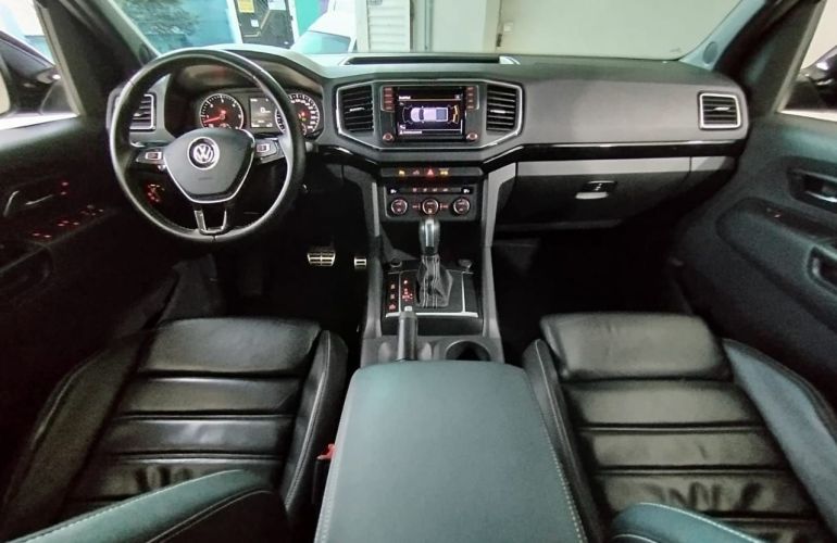 Volkswagen Amarok 3.0 V6 TDi Highline Extreme CD 4motion - Foto #7