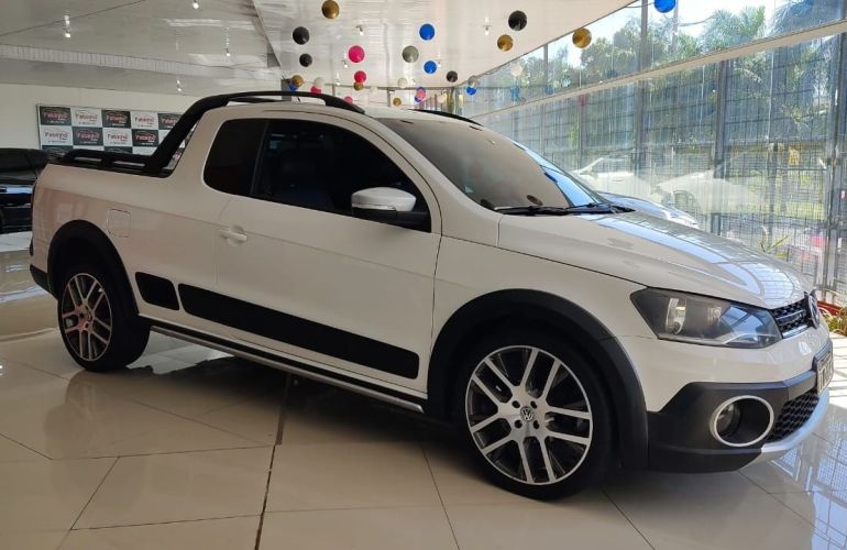 Volkswagen Saveiro 1.6 Cross CE 8v - Foto #3