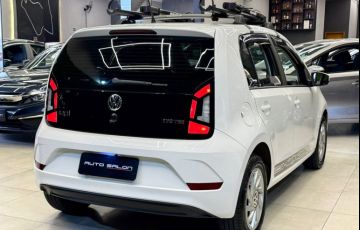 Volkswagen Up 1.0 170 TSi Total Connect - Foto #4