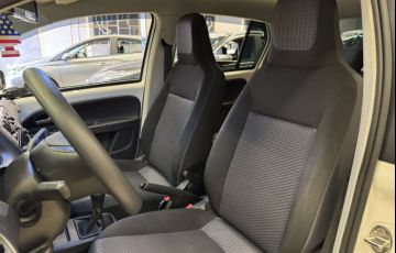 Volkswagen Up 1.0 170 TSi Total Connect - Foto #7