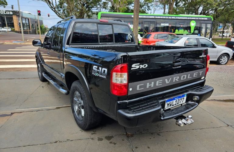 Chevrolet S10 2.4 Advantage (Cabine Dupla) - Foto #5