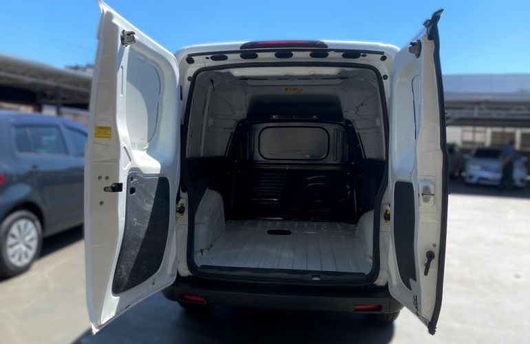 Fiat Fiorino Furgão 1.4 Evo (Flex) - Foto #9