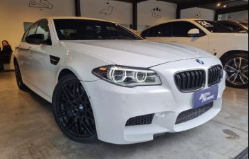 BMW M5 4.4 V8 32v