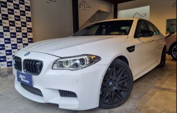 BMW M5 4.4 V8 32v - Foto #3
