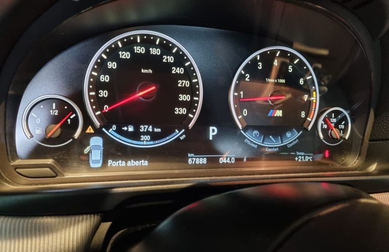 BMW M5 4.4 V8 32v - Foto #7