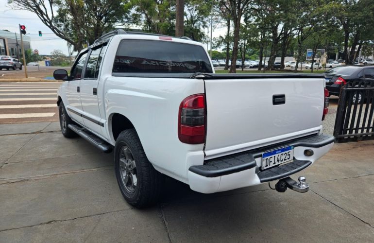 Chevrolet S10 4x4 2.8 (Cab Dupla) - Foto #10