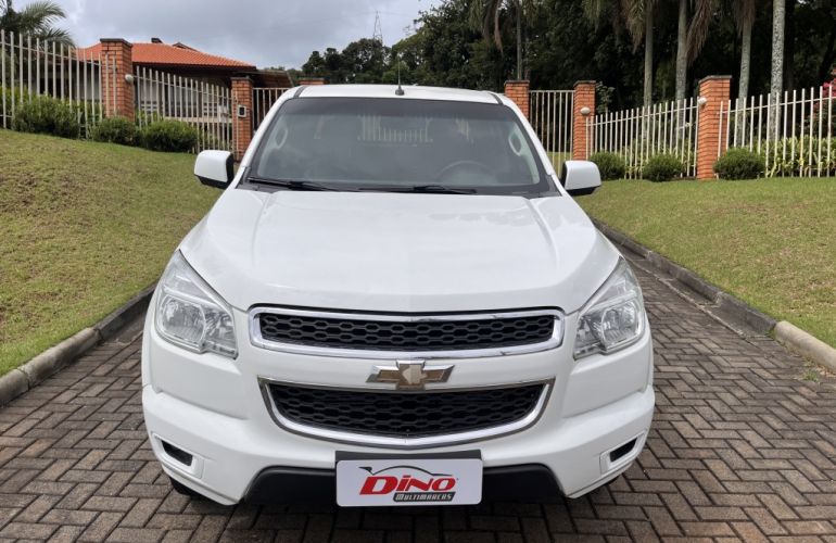 Chevrolet S10 LT 2.8 TD 4x4 (Cab Dupla) (Aut) - Foto #2