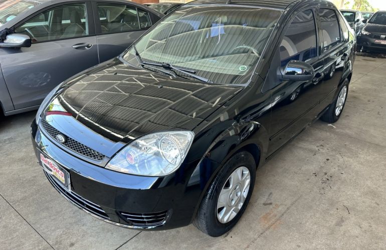 Ford Fiesta Sedan 1.6 (Flex) - Foto #1