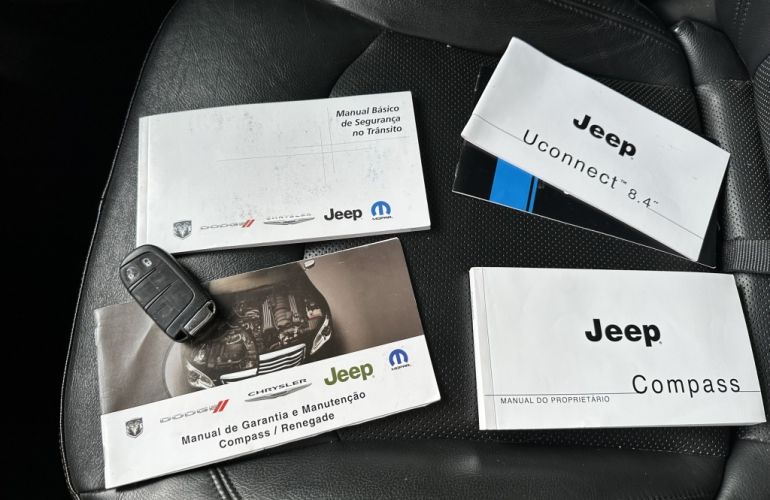 Jeep Compass 2.0 Longitude (Aut) - Foto #9