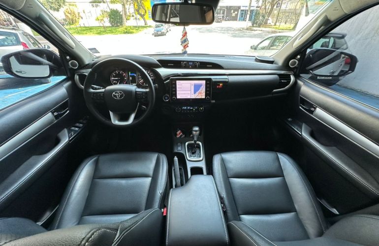 Toyota Hilux 2.8 Srx 4x4 CD 16v - Foto #8
