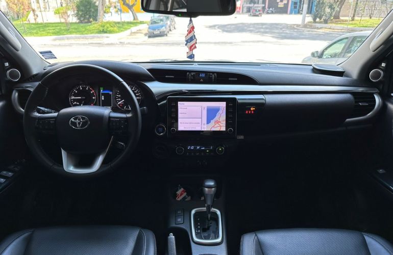 Toyota Hilux 2.8 Srx 4x4 CD 16v - Foto #10