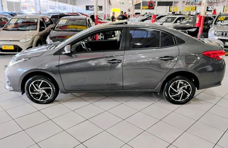 Toyota Yaris 1.5 16V Sedan Xls Connect Multidrive - Foto #3