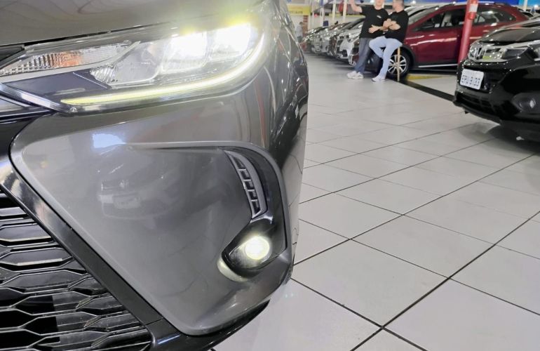 Toyota Yaris 1.5 16V Sedan Xls Connect Multidrive - Foto #5