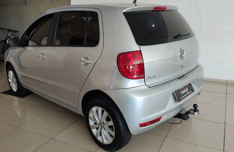 Volkswagen Fox 1.0 Mi 8v - Foto #4
