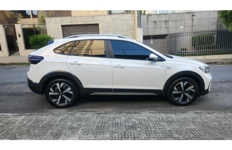 Volkswagen Nivus 1.0 200 TSi Total Flex Highline Automático - Foto #8