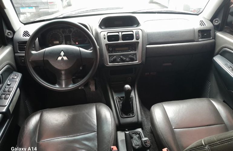 Mitsubishi Pajero Tr4 2.0 4x4 16v - Foto #4