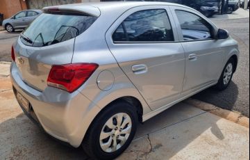 Chevrolet Onix 1.0 MPFi LT 8v - Foto #5