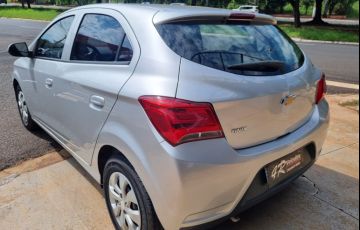 Chevrolet Onix 1.0 MPFi LT 8v - Foto #7