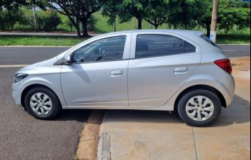 Chevrolet Onix 1.0 MPFi LT 8v - Foto #8