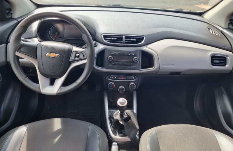 Chevrolet Onix 1.0 MPFi LT 8v - Foto #9