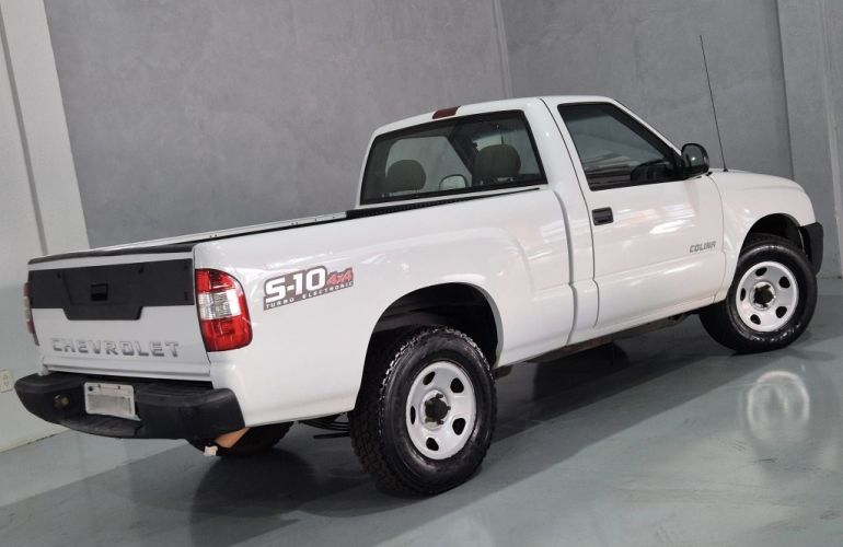 Chevrolet S10 Colina 4x4 2.8 (Cab Simples) - Foto #4