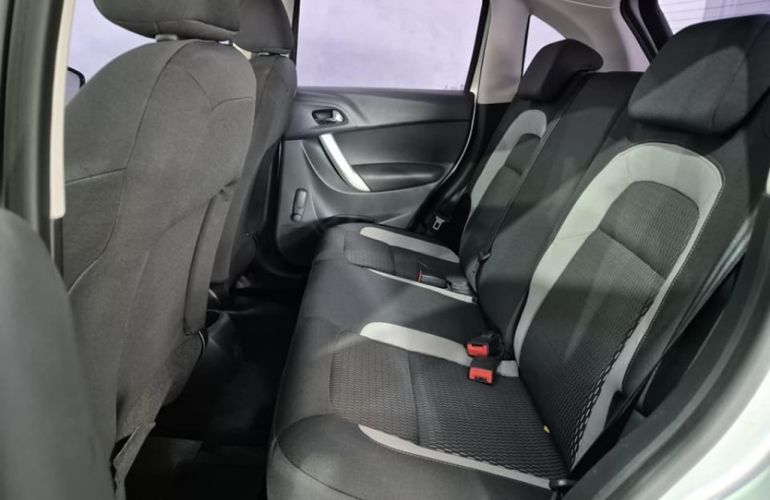 Citroën C3 Origine 1.5 8V (Flex) - Foto #8