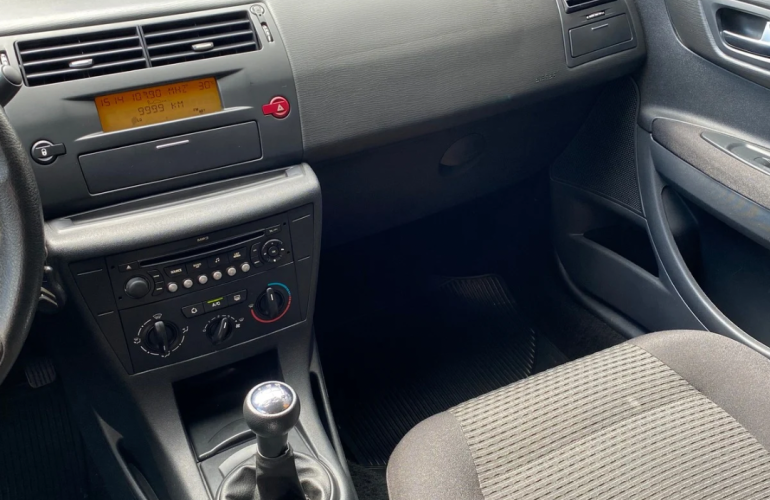 Citroën C4 GLX 1.6 (flex) - Foto #8