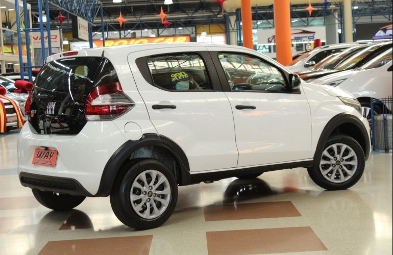 Fiat Mobi 1.0 8V Evo Like - Foto #2