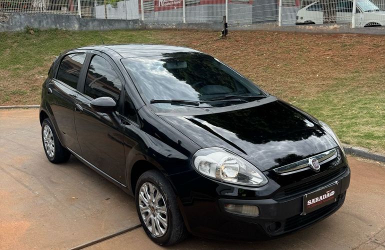 Fiat Punto 1.4 Attractive 8v - Foto #3