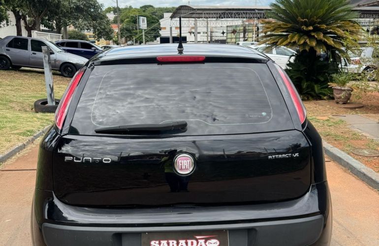 Fiat Punto 1.4 Attractive 8v - Foto #6
