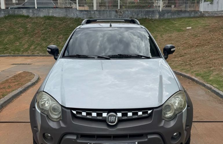Fiat Strada 1.8 MPi Adventure CE 16v - Foto #1