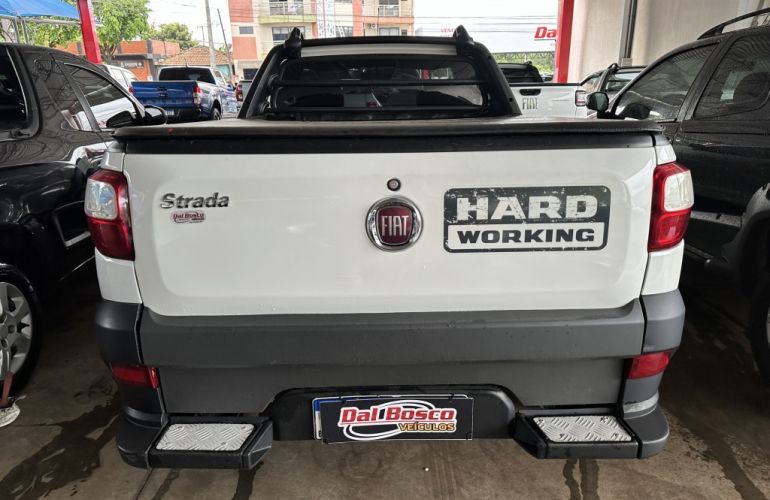 Fiat Strada 1.4 CS Hard Working - Foto #4