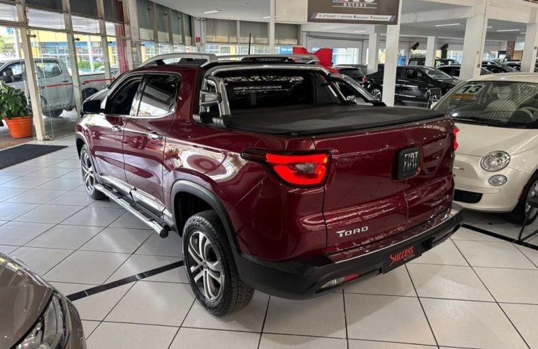 Fiat Toro 2.0 16V Turbo Volcano 4WD At9 - Foto #4