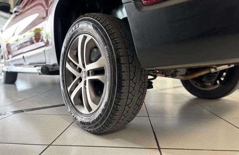 Fiat Toro 2.0 16V Turbo Volcano 4WD At9 - Foto #8