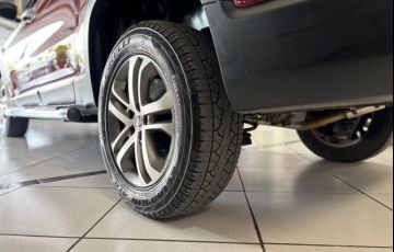 Fiat Toro 2.0 16V Turbo Volcano 4WD At9 - Foto #8