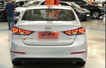 Hyundai Elantra 2.0 16v - Foto #8