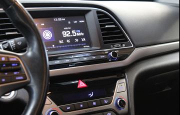 Hyundai Elantra 2.0 16v - Foto #10