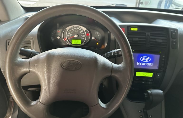 Hyundai Tucson GLS 2.0 16V (aut) - Foto #8