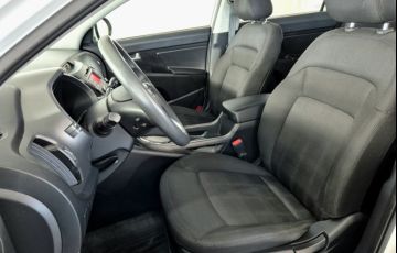 Kia Sportage  LX 2.0 P576 (Flex) (Aut) - Foto #7