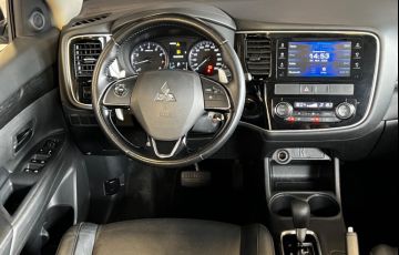 Mitsubishi Outlander 3.0 Gt 4x4 V6 24v - Foto #8