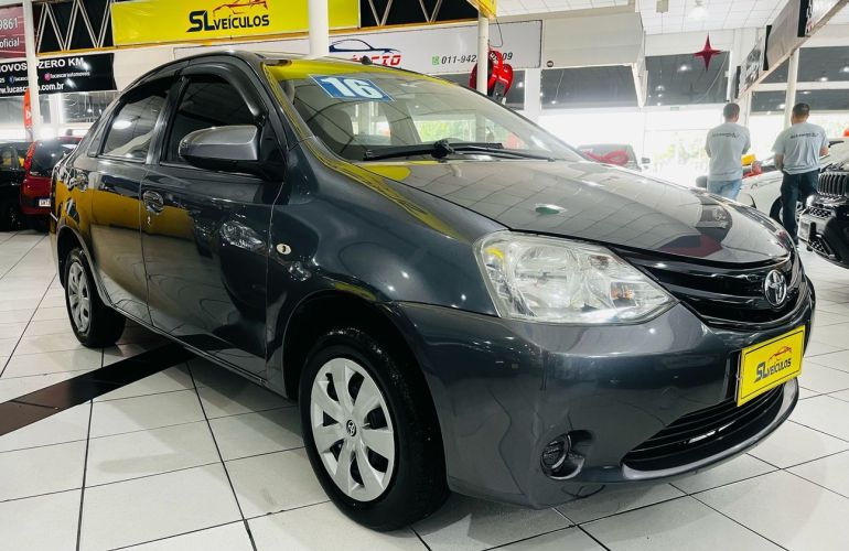 Toyota Etios 1.5 Xs Sedan 16v - Foto #1