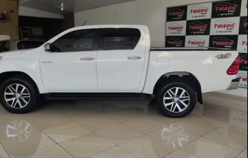 Toyota Hilux 2.8 Srv 4x4 CD 16v - Foto #5