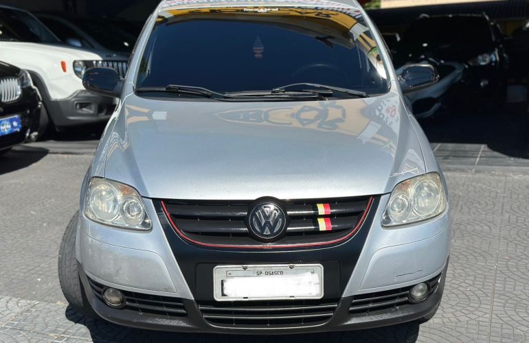 Volkswagen Fox 1.0 Mi Trend 8v - Foto #2