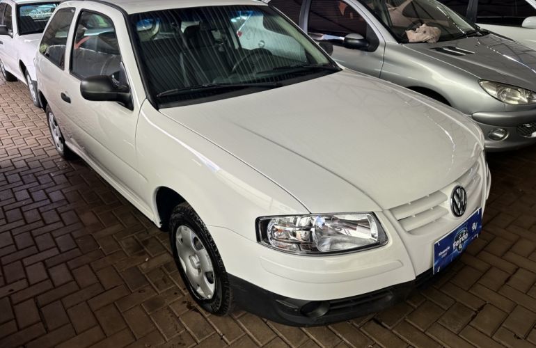 Volkswagen Gol 1.0 (G4) (Flex) 2p - Foto #2