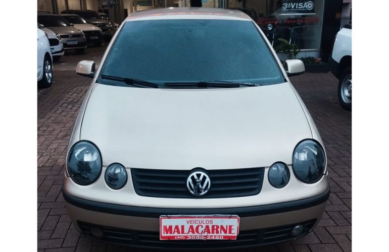 Volkswagen Polo 1.6 - Foto #4