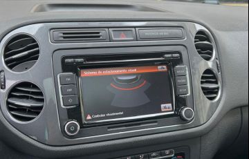 Volkswagen Tiguan 2.0 TSI 4WD - Foto #5