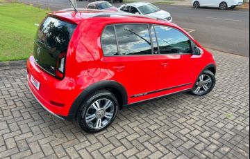 Volkswagen Up! 1.0 12v TSI E-Flex Cross Up! - Foto #4