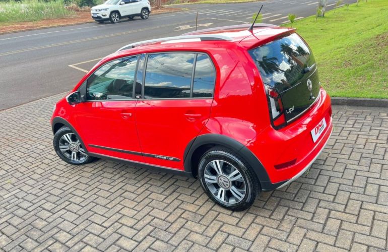 Volkswagen Up! 1.0 12v TSI E-Flex Cross Up! - Foto #6