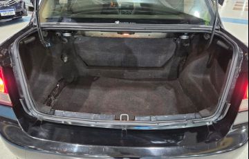 Chevrolet Classic 1.0 MPFi LS 8v - Foto #10