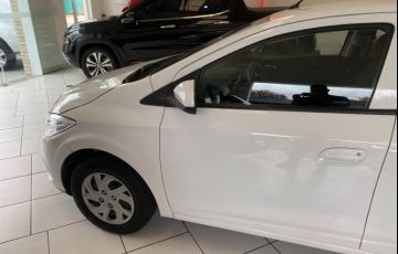 Chevrolet Onix 1.0 MPFi LT 8v - Foto #3
